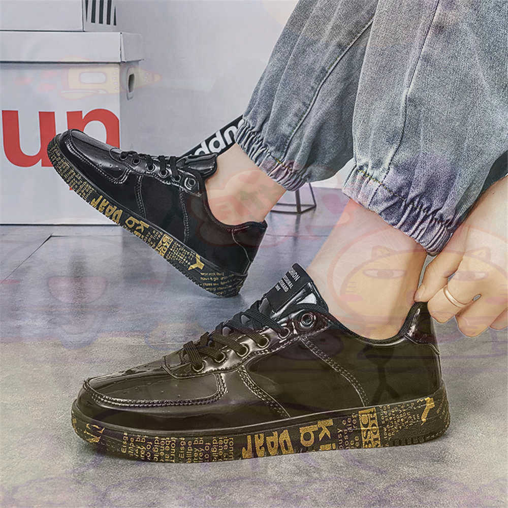 Round Foot Size 45 Sneakers Wh - огляд і ціна Tech Accessories To Buy
