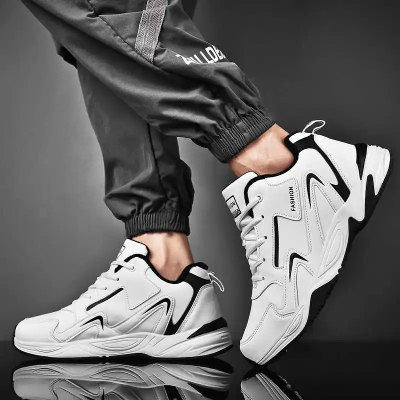Cold-proof Spring Gym Sneakers - огляд і ціна Tech Accessories To Buy